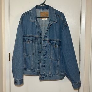 Levi's Premium STAY LOOSE TRUCKER JACKET